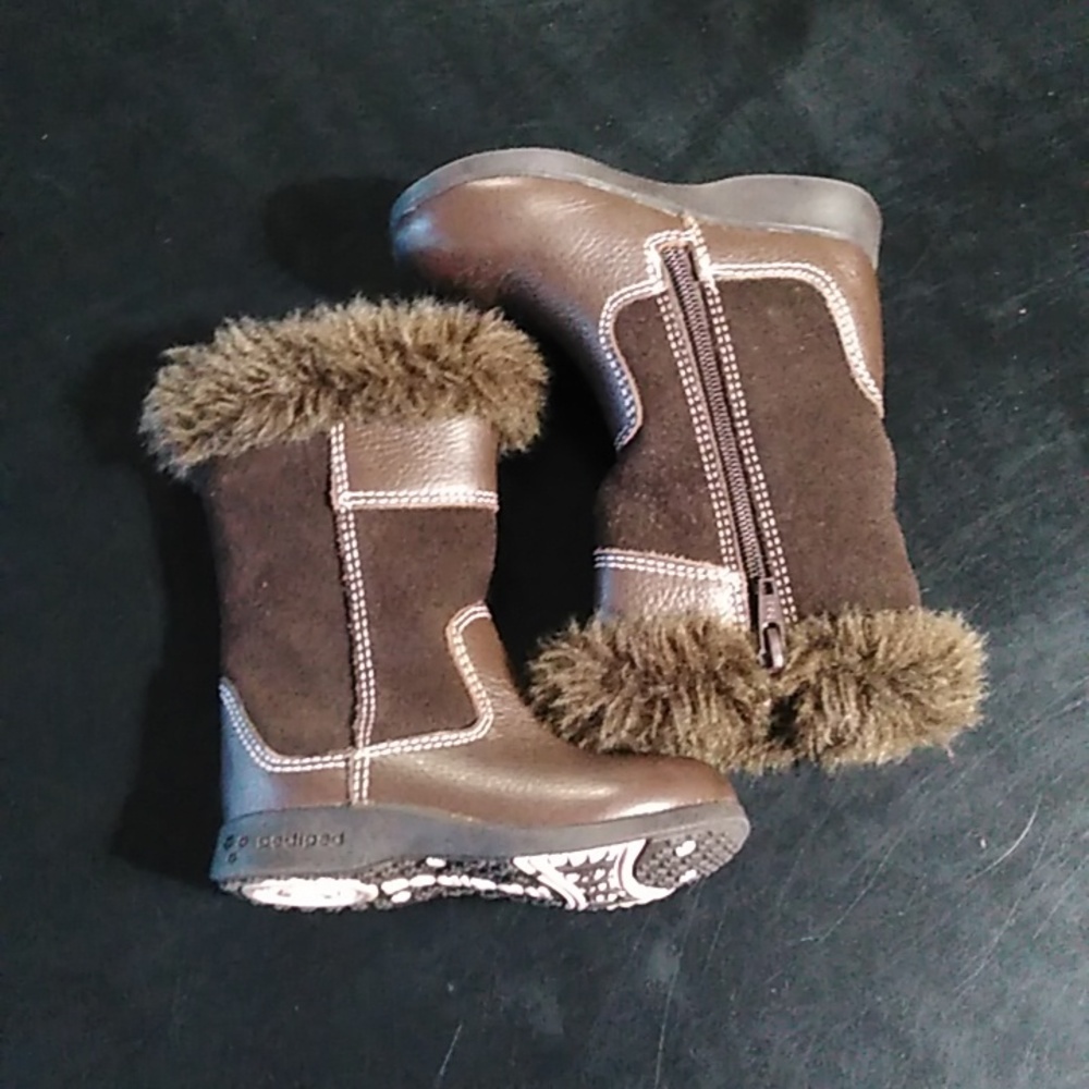 Pediped brown zip up Boots size 5